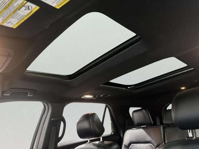 2017 Ford Explorer XLT 4WD - 22968418 - 12