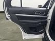 2017 Ford Explorer XLT 4WD - 22968418 - 13