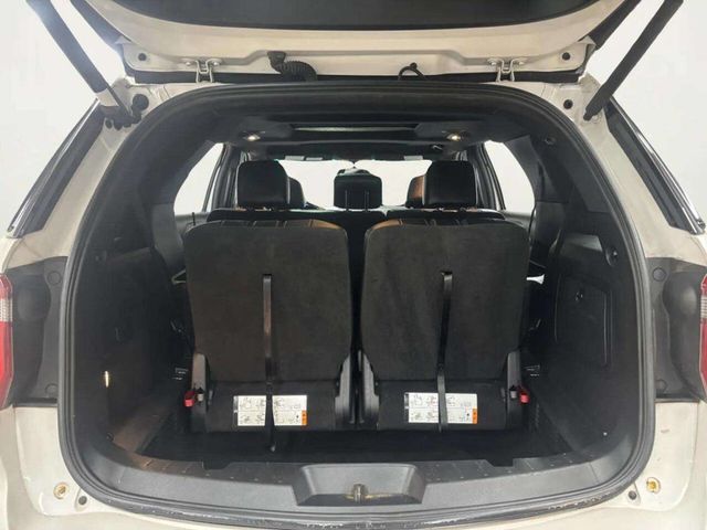 2017 Ford Explorer XLT 4WD - 22968418 - 16