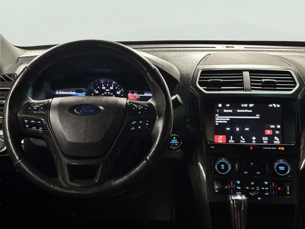 2017 Ford Explorer XLT 4WD - 23039960 - 23