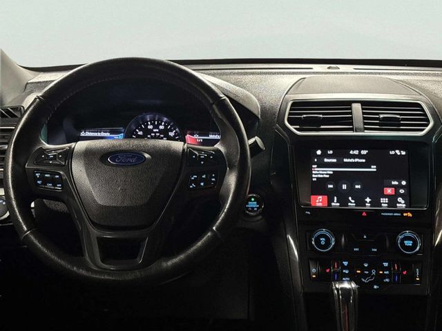 2017 Ford Explorer XLT 4WD - 23039960 - 23