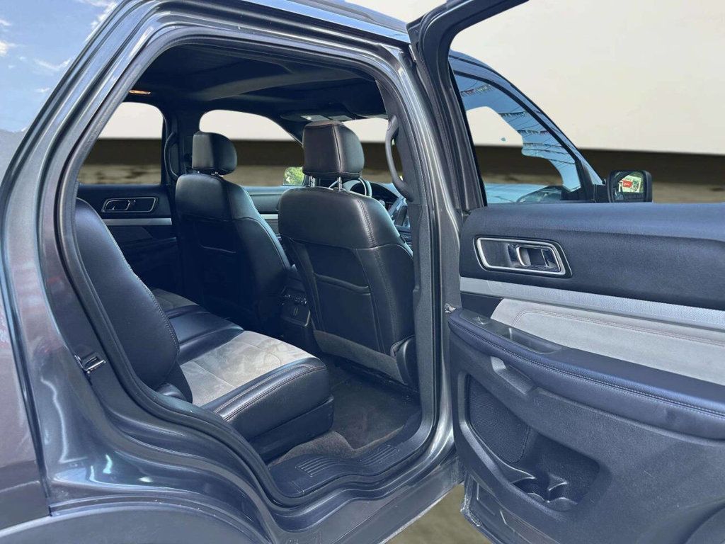 2017 Ford Explorer XLT 4WD - 23043548 - 14
