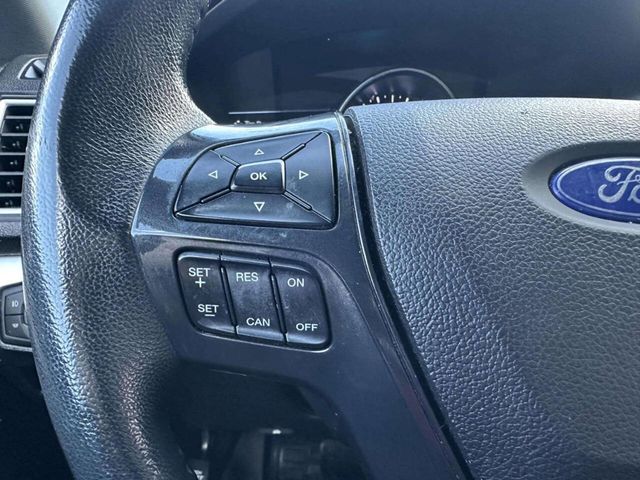 2017 Ford Explorer XLT 4WD - 23043548 - 20