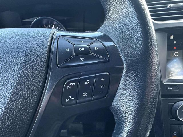 2017 Ford Explorer XLT 4WD - 23043548 - 21