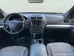 2017 Ford Explorer XLT 4WD - 23043548 - 35
