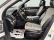 2017 Ford Explorer XLT 4WD - 23050916 - 14