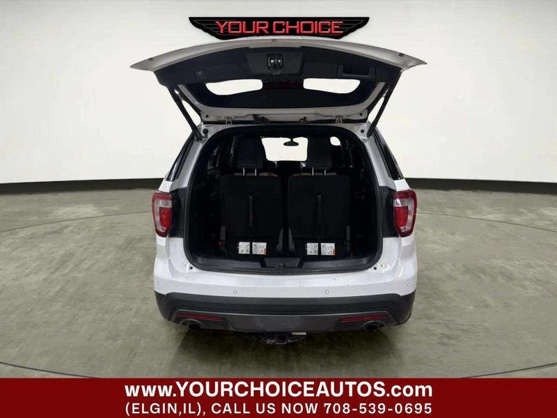 2017 Ford Explorer XLT 4WD - 23050916 - 4