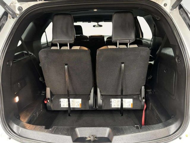 2017 Ford Explorer XLT 4WD - 23050916 - 5