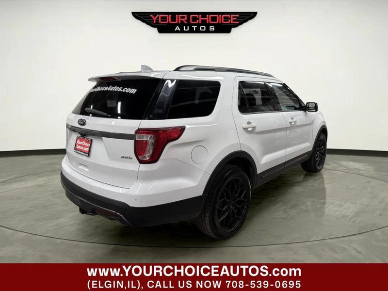 2017 Ford Explorer XLT 4WD - 23050916 - 7