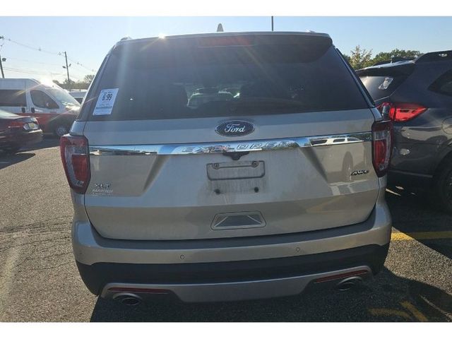 2017 Ford Explorer XLT 4WD - 22960661 - 4