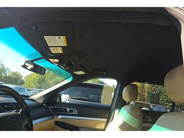 2017 Ford Explorer XLT 4WD - 22960661 - 7