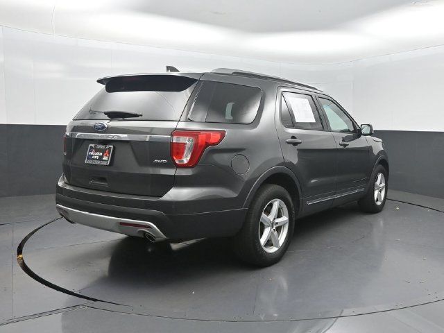 2017 Ford Explorer XLT 4WD - 23091532 - 26