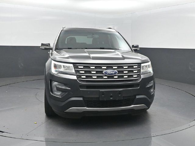 2017 Ford Explorer XLT 4WD - 23091532 - 29