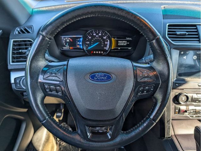 2017 Ford Explorer XLT 4WD - 23021966 - 14