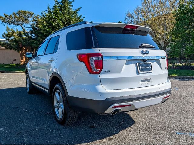 2017 Ford Explorer XLT 4WD - 23021966 - 7