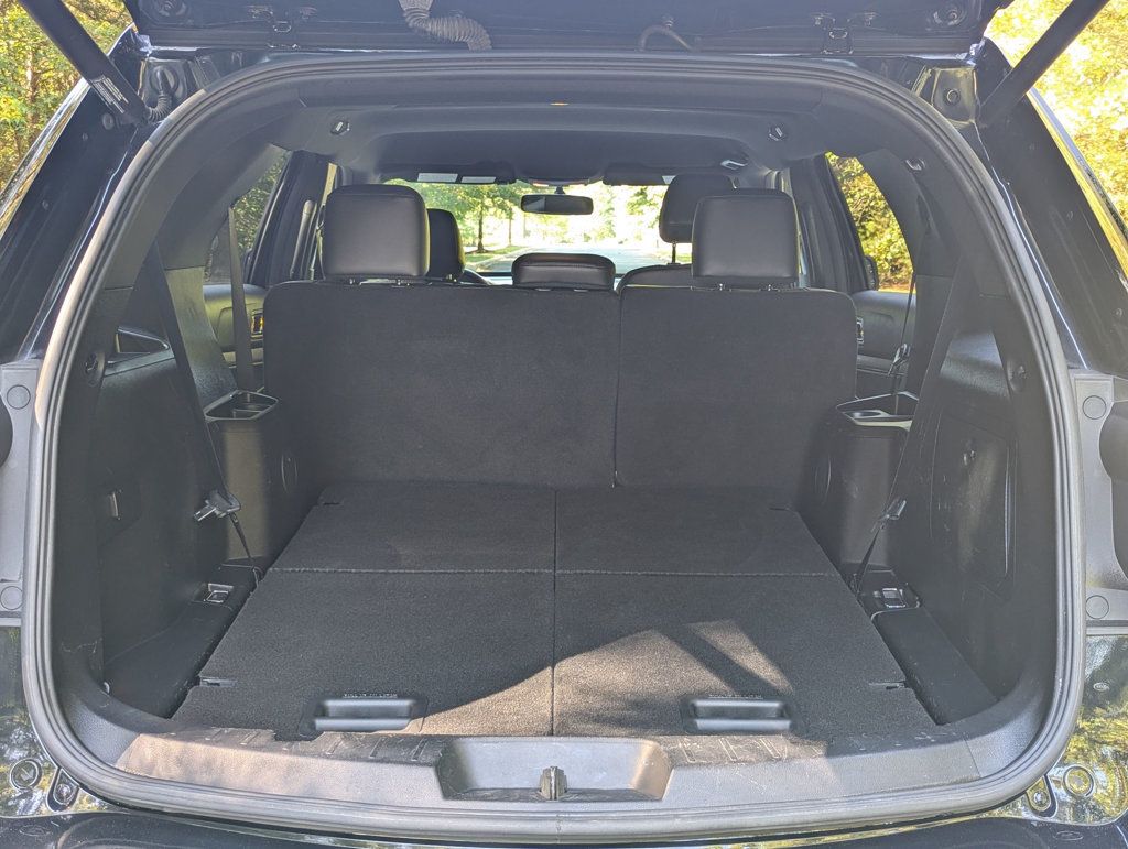 2017 Ford Explorer XLT photo 22