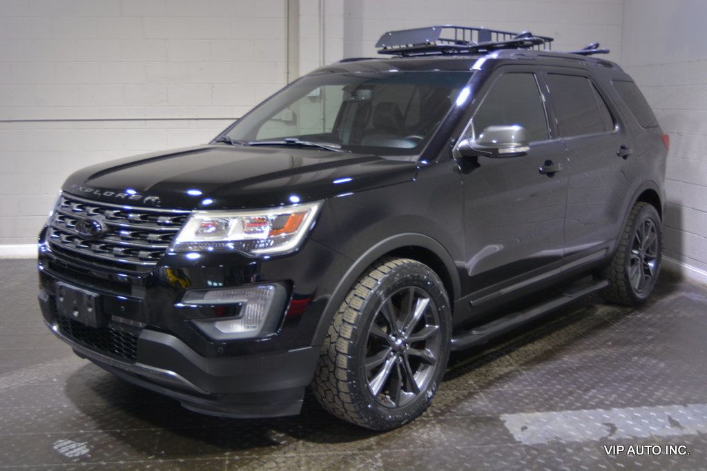 2017 Ford Explorer XLT 4WD - 22568646 - 1