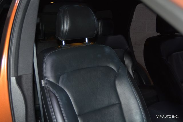 2017 Ford Explorer XLT 4WD - 22905305 - 13