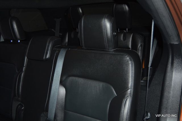 2017 Ford Explorer XLT 4WD - 22905305 - 21