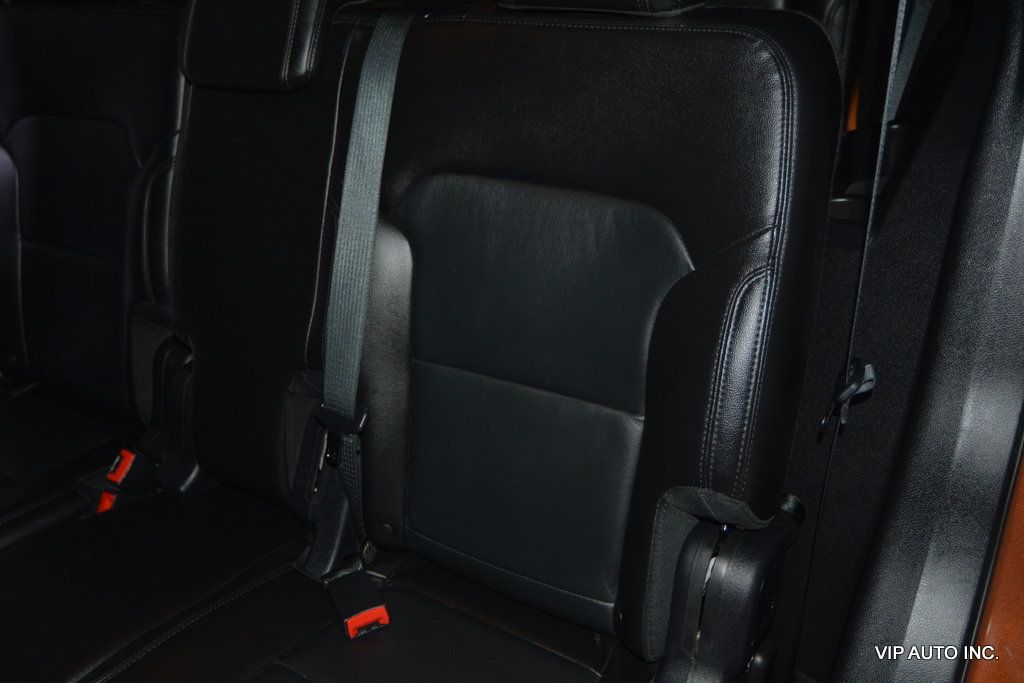 2017 Ford Explorer XLT 4WD - 22905305 - 23