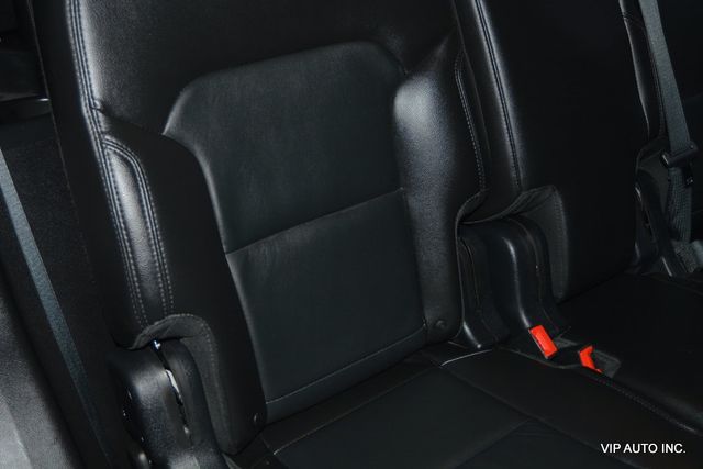 2017 Ford Explorer XLT 4WD - 22905305 - 24