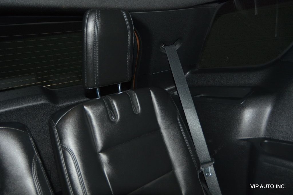 2017 Ford Explorer XLT 4WD - 22905305 - 28