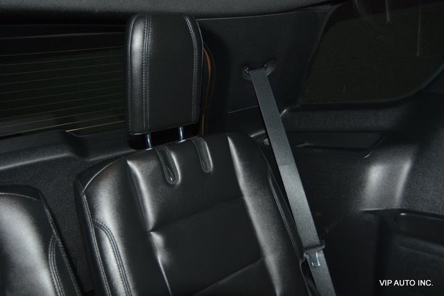 2017 Ford Explorer XLT 4WD - 22905305 - 28