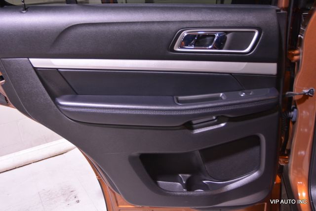 2017 Ford Explorer XLT 4WD - 22905305 - 8