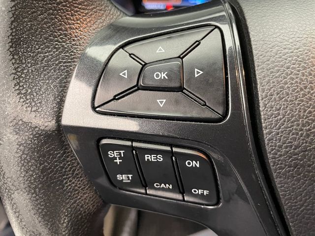 2017 Ford Explorer XLT 4WD - 22999590 - 23