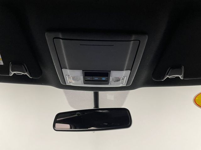 2017 Ford Explorer XLT 4WD - 22999590 - 31