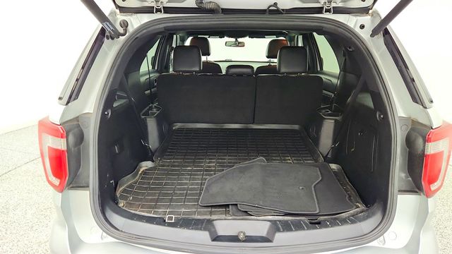 2017 Ford Explorer XLT 4WD - 22961338 - 22