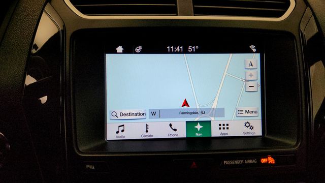 2017 Ford Explorer XLT 4WD w/ Equip 202A, Twin Panel Moonroof & Tech Feature Bundle - 22961338 - 19