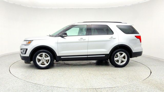 2017 Ford Explorer XLT 4WD w/ Equip 202A, Twin Panel Moonroof & Tech Feature Bundle - 22961338 - 7
