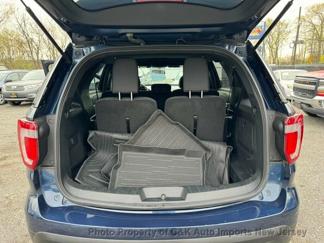 2017 Ford Explorer XLT AWD, SYNC, REAR CAMERA & PDC, POWER SEATS - 22402503 - 38