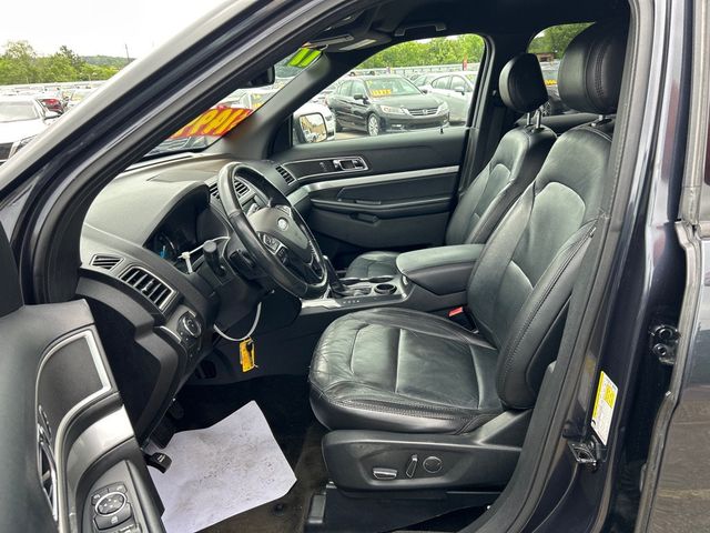 2017 Ford Explorer XLT FWD - 23032427 - 8