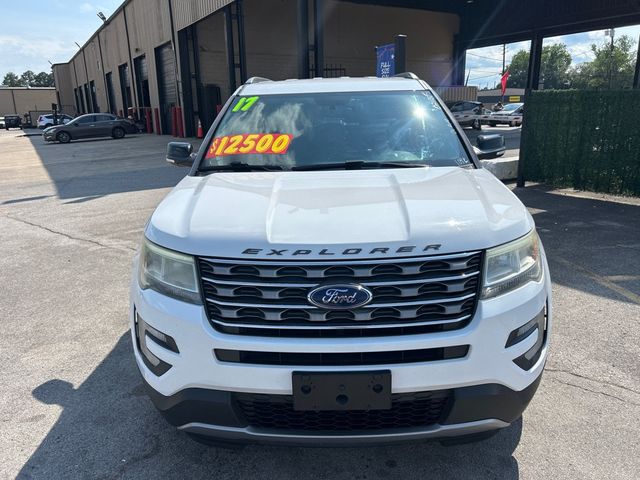 2017 Ford Explorer XLT FWD - 23045280 - 1
