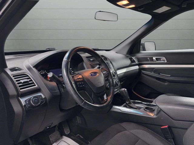 2017 Ford Explorer XLT FWD - 22950604 - 13