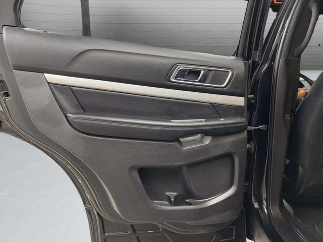 2017 Ford Explorer XLT FWD - 22950604 - 16