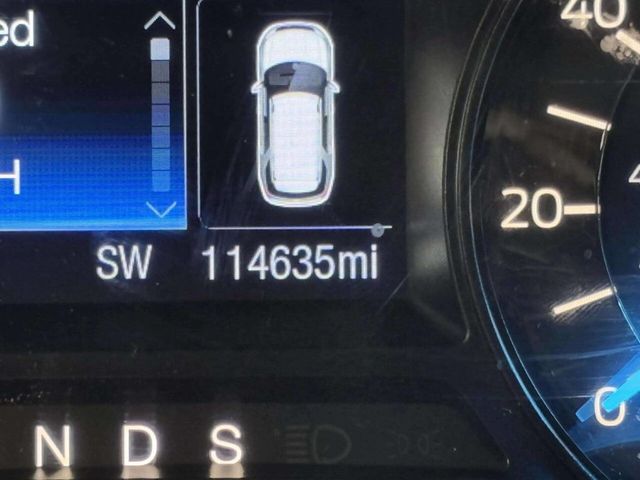 2017 Ford Explorer XLT FWD - 22950604 - 34