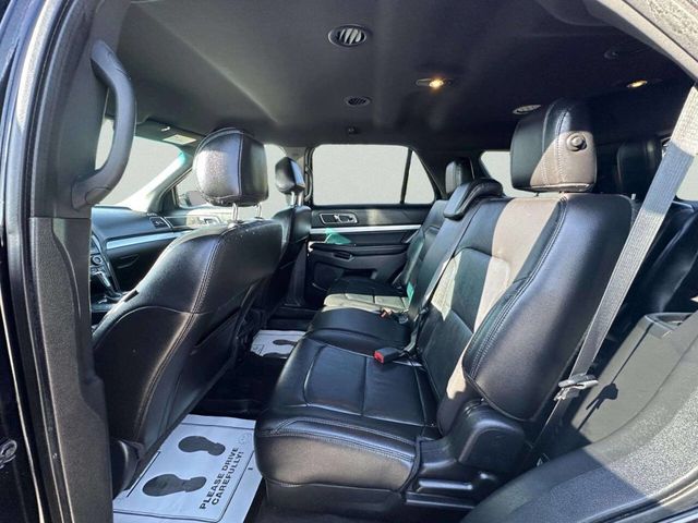 2017 Ford Explorer XLT FWD - 23050919 - 16