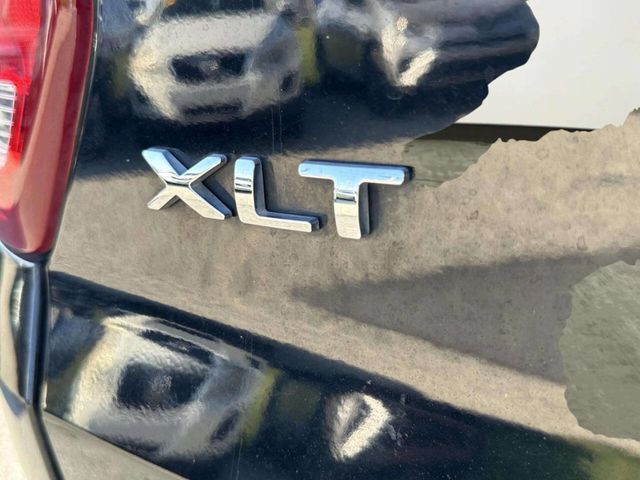 2017 Ford Explorer XLT FWD - 23050919 - 8