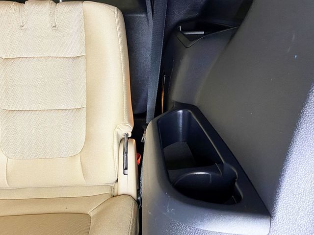 2017 Ford Explorer XLT FWD - 22938009 - 48