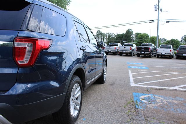 2017 Ford Explorer XLT FWD - 23043058 - 33