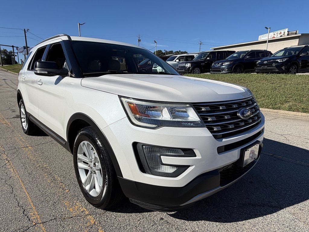 2017 Ford Explorer XLT FWD - 23088302 - 13