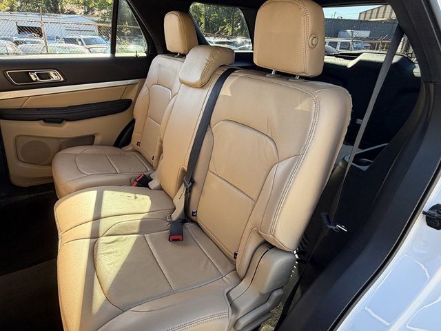 2017 Ford Explorer XLT FWD - 23088302 - 20