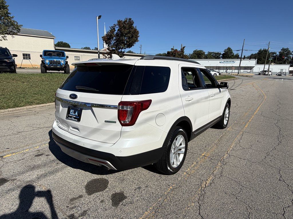 2017 Ford Explorer XLT FWD - 23088302 - 7