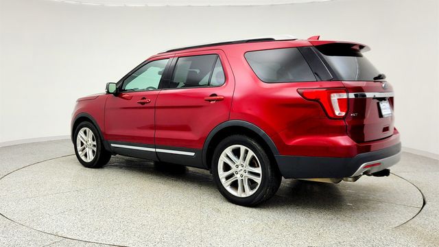 2017 Ford Explorer XLT FWD - 23000644 - 6