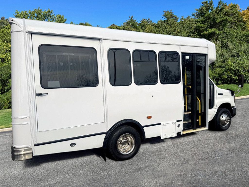 2017 Ford E-350 Non-CDL Wheelchair Shuttle Bus For Sale For Adults Church Seniors & Handicapped Transportation - 22979674 - 11