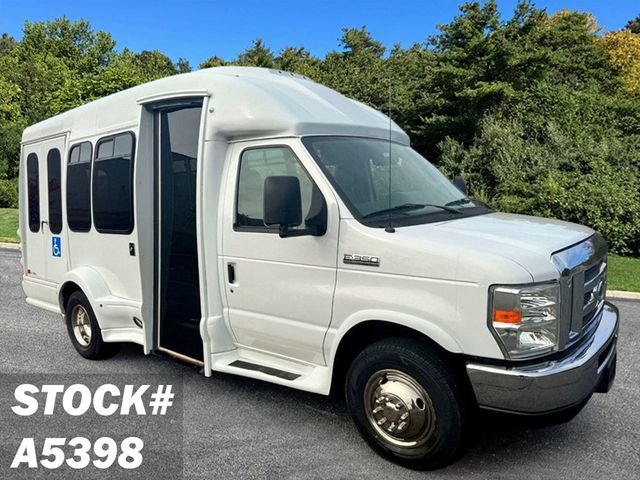 2017 Ford E-350 TurtleTop Non-CDL Wheelchair Shuttle Bus For Seniors Adults & NEMT Wheelchair Transportation - 22918621 - 0