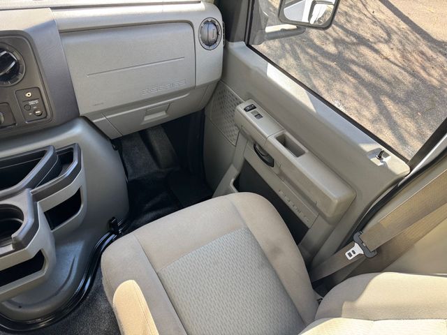 2017 Ford E-350 TurtleTop Non-CDL Wheelchair Shuttle Bus For Seniors Adults & NEMT Wheelchair Transportation - 22918621 - 26